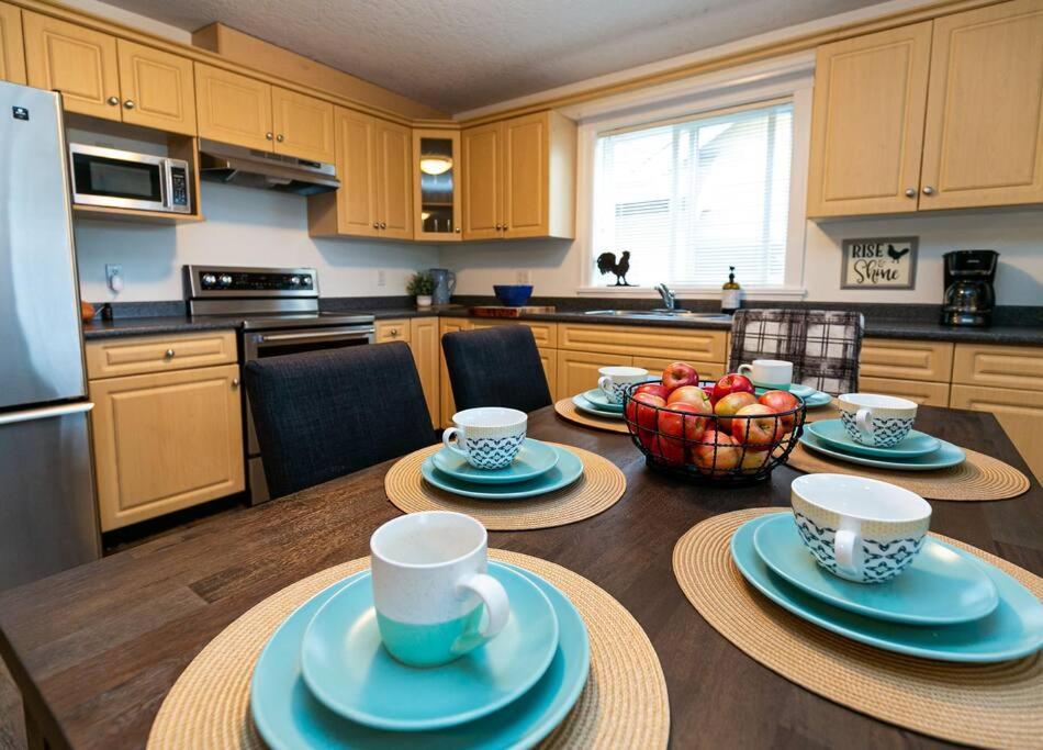 הוילה ויקטוריה Cozy Renovated Oasis W Private Terrace & Parking מראה חיצוני תמונה