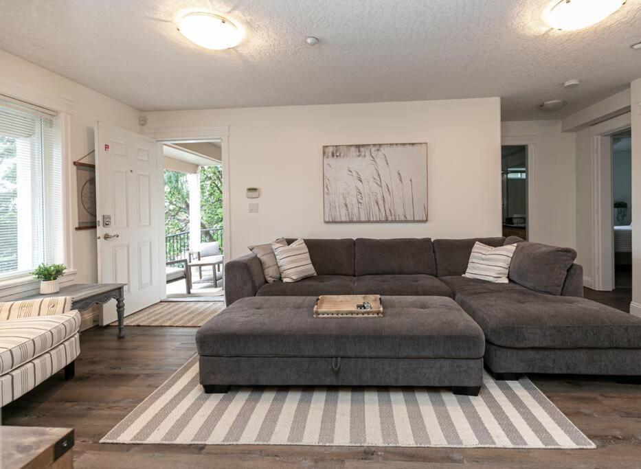 הוילה ויקטוריה Cozy Renovated Oasis W Private Terrace & Parking מראה חיצוני תמונה